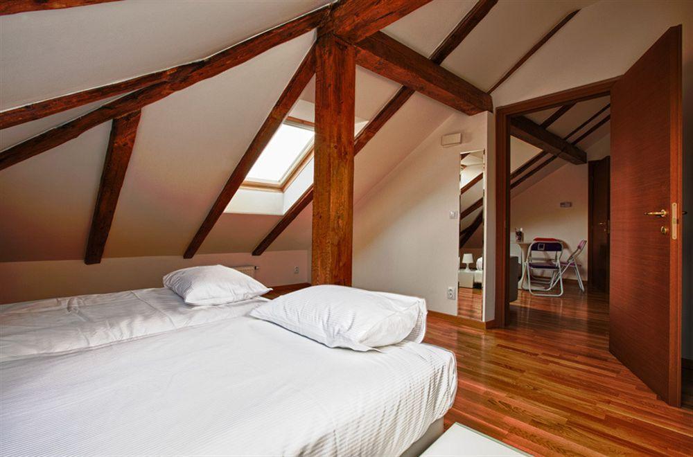 Vysehrad Castle Suite Πράγα Εξωτερικό φωτογραφία