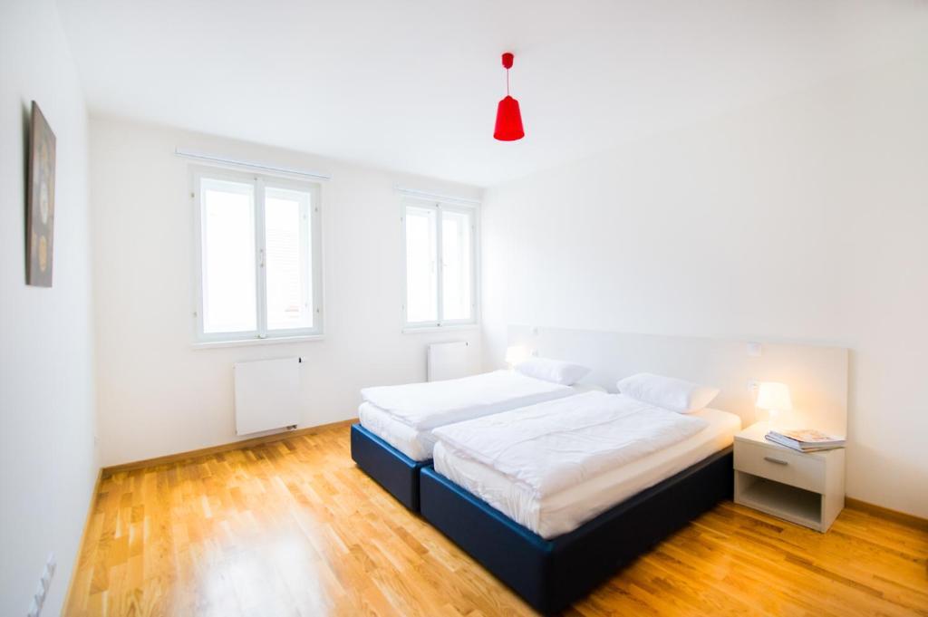 Vysehrad Castle Suite Πράγα Δωμάτιο φωτογραφία
